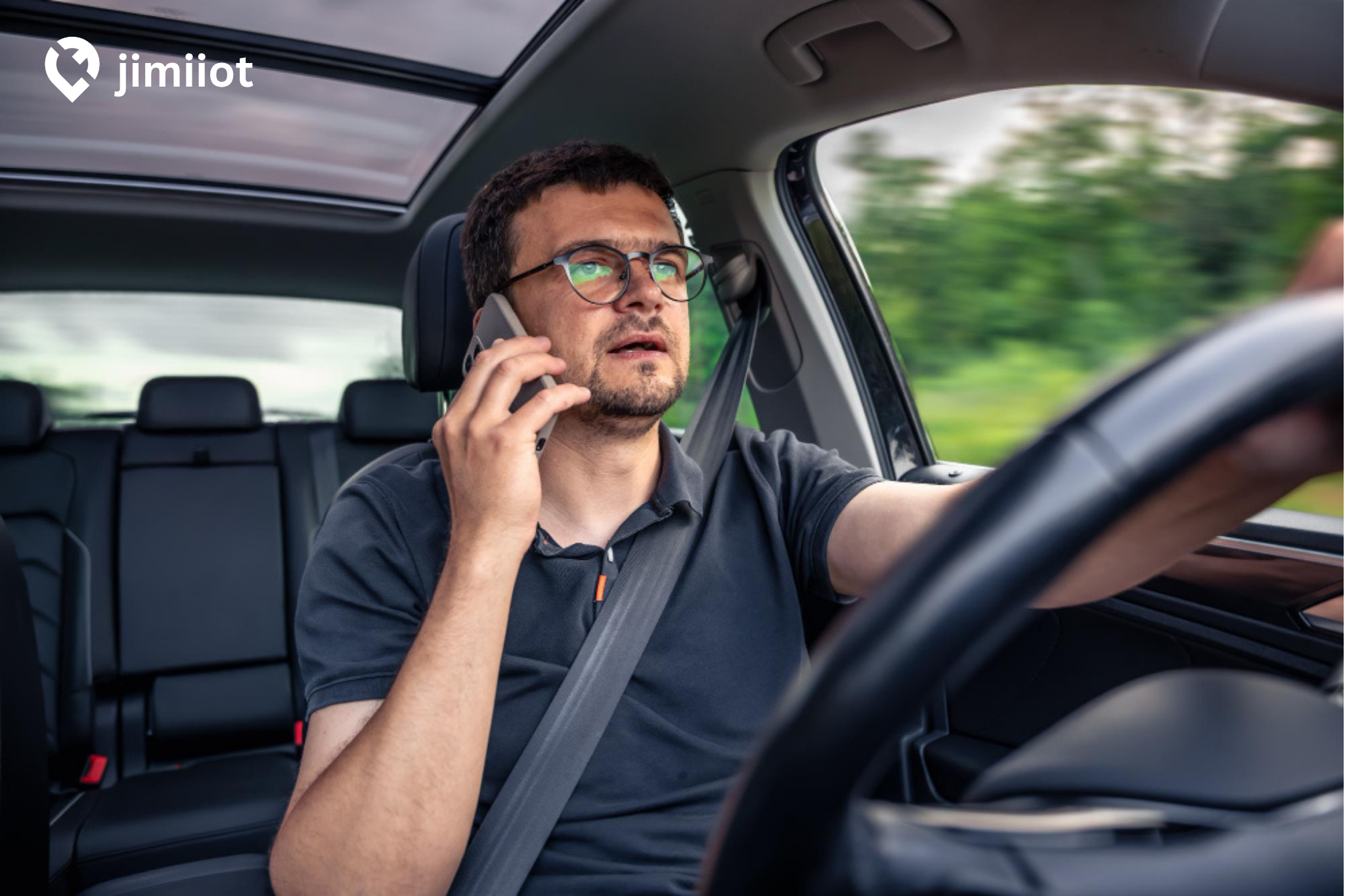ai-dashcams-helps-stop-distractions-in-fleets